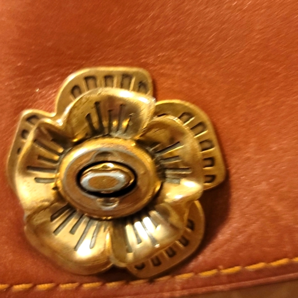 Coach Madison Shoulder Bag in Signature Canvas Coach Leather - Picture 6 of 9